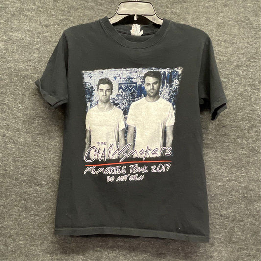 The Chainsmokers Memories Tour 2017 Do Not Open Concert T-Shirt Yazbek Sz S
