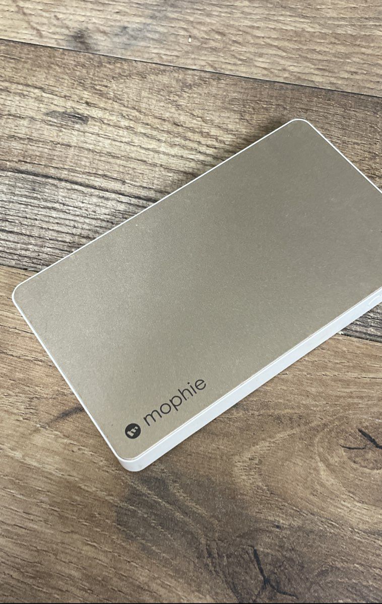 Power Bank Lot