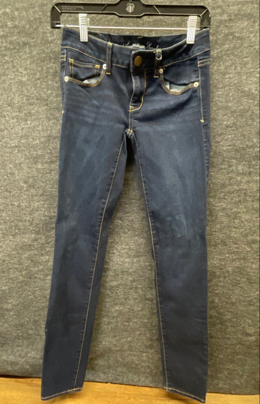 American Eagle Women's Super Stretch Skinny Jeans Dark Wash Blue Size 2