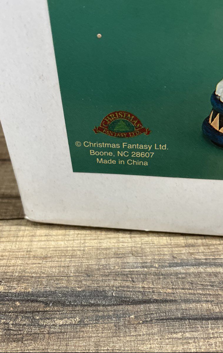 Christmas Fantasy LTD. Santa Lamp (Untested)