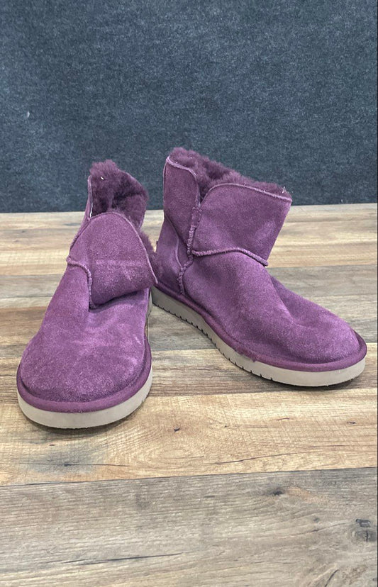 Koolaburra Koola Short Purple Suede Shearling Lined Ankle Boots Size 9