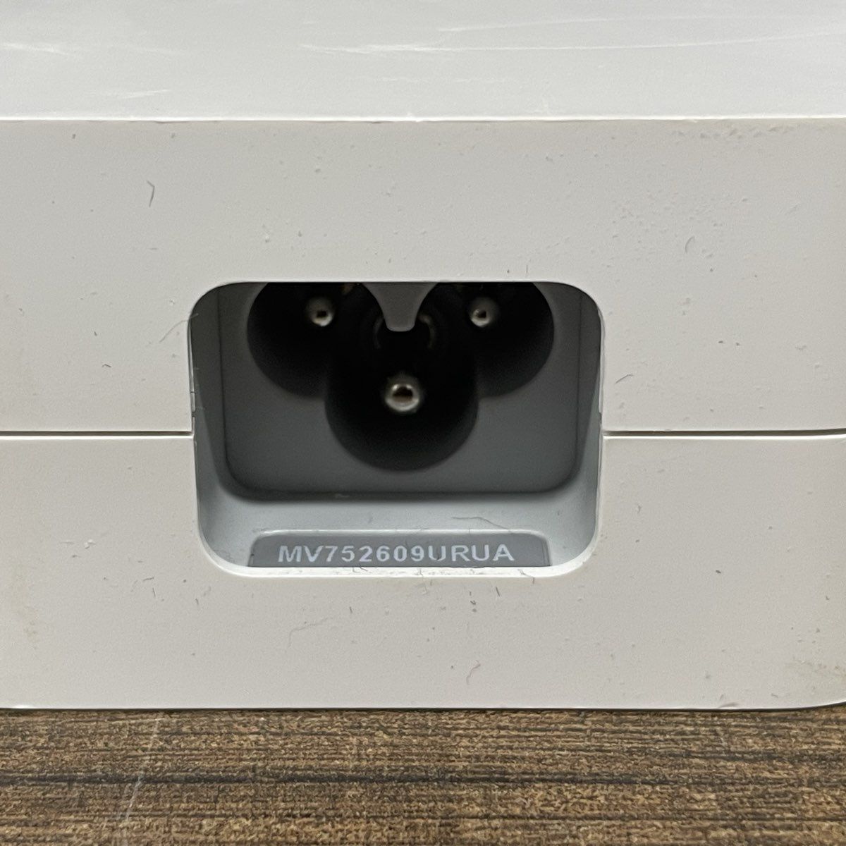 Genuine OEM Apple A1188 Mac mini 110W 18.5V 6A AC Power Adapter Supply