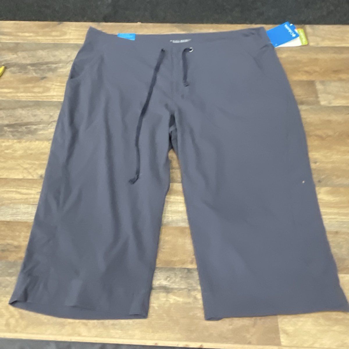 Grey Columbia Capri Pants - Size 16W/18L