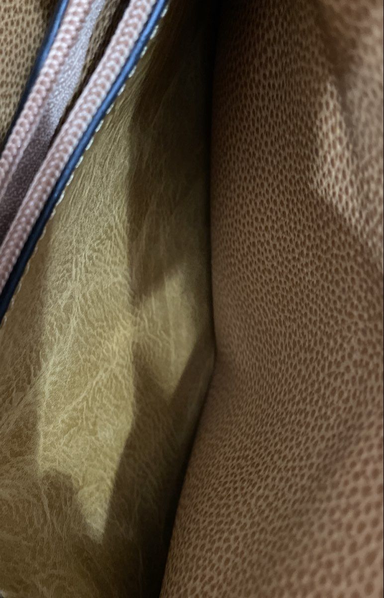 Tan Leather Tote Bag Handbag and Matching Zipper Pouch Wallet 2 Piece Set