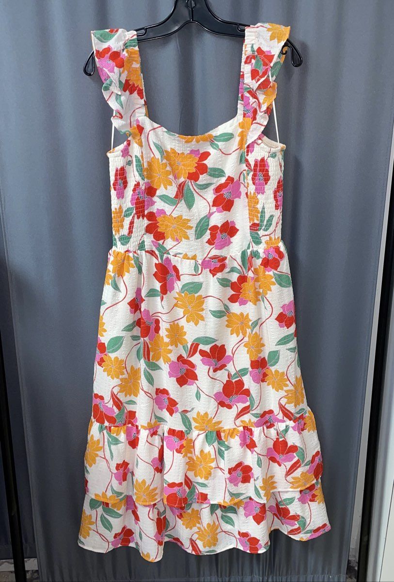 White Multicolored Draper James Short Sleeve Dress - Size M