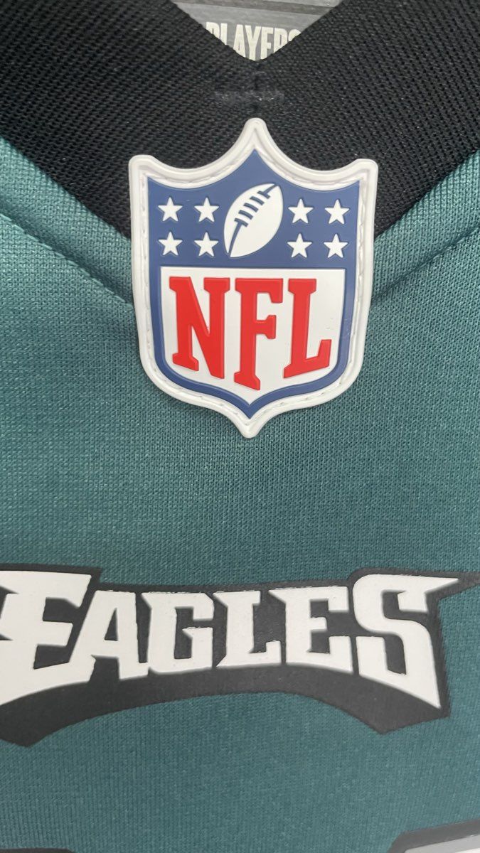 Nike Men's Philadelphia Eagles Carson Wentz #11 Jersey Midnight Green XXL