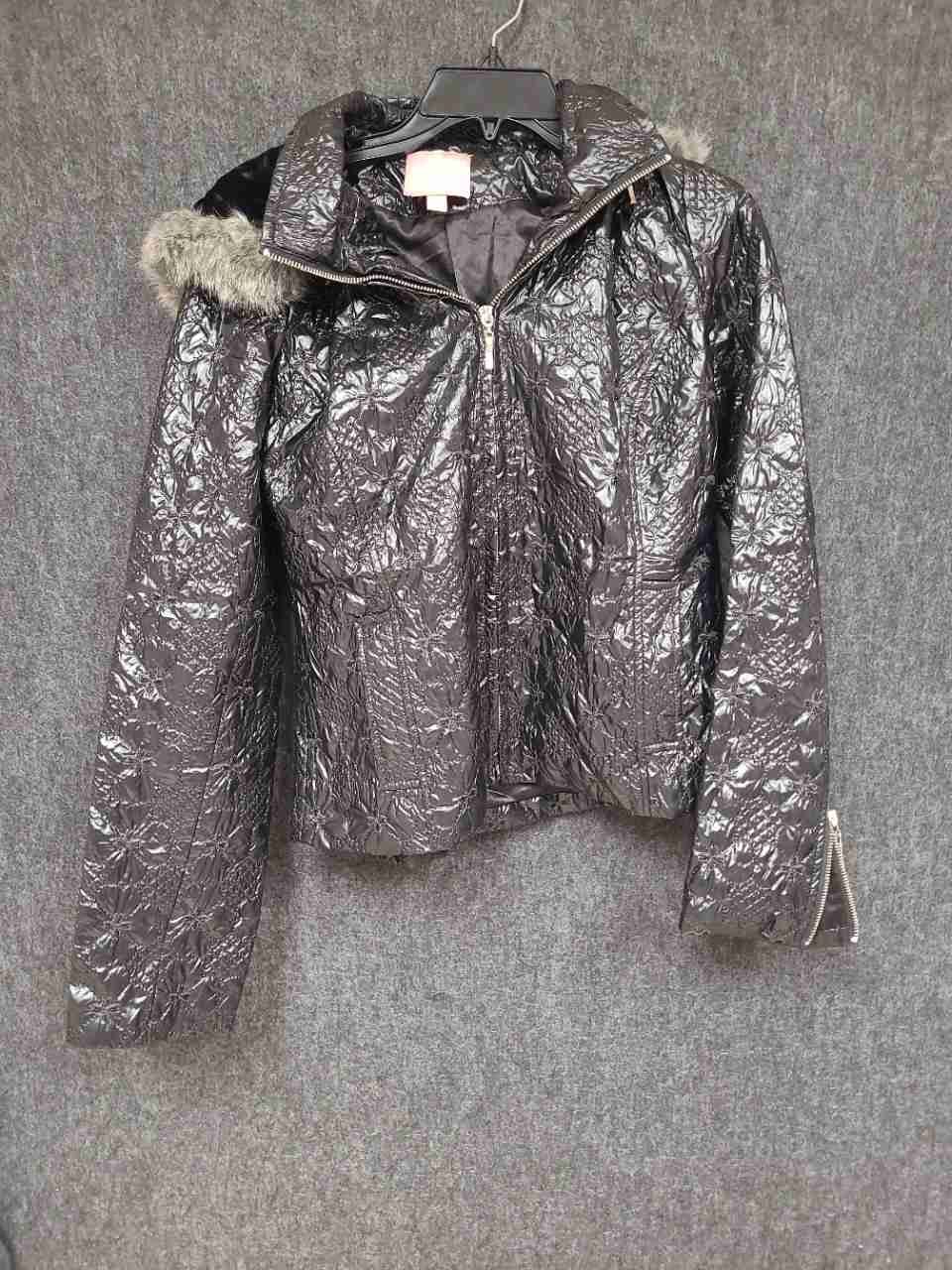 Romeo & Juliet Couture Women's Black Textured Floral Faux Fur Hood Jacket Sz L