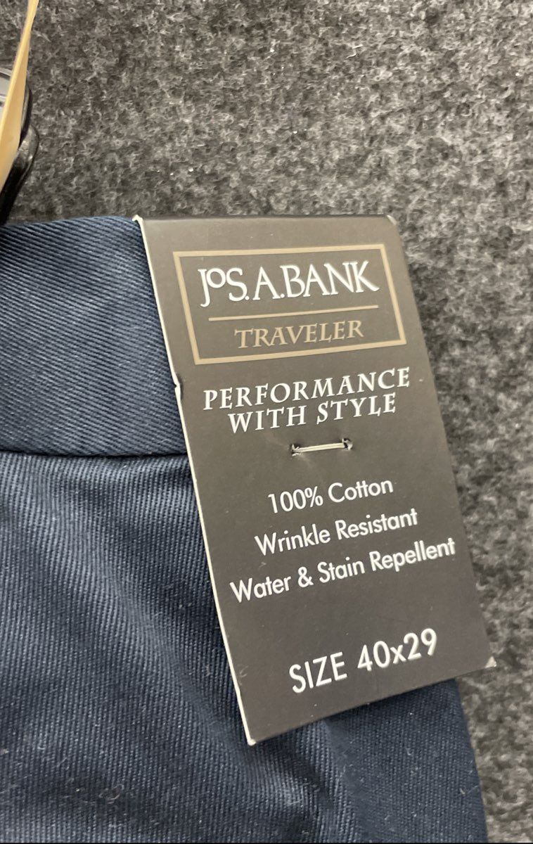 Jos. A. Bank Men's Traveler Navy Blue Pleated Cuffed Cotton Pants NWT Sz 40x29