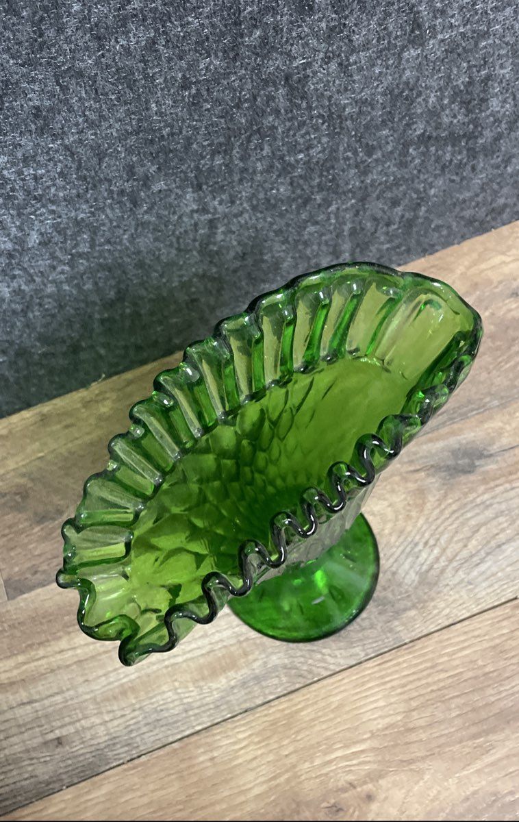 Emerald Green Glass Fan Vase
