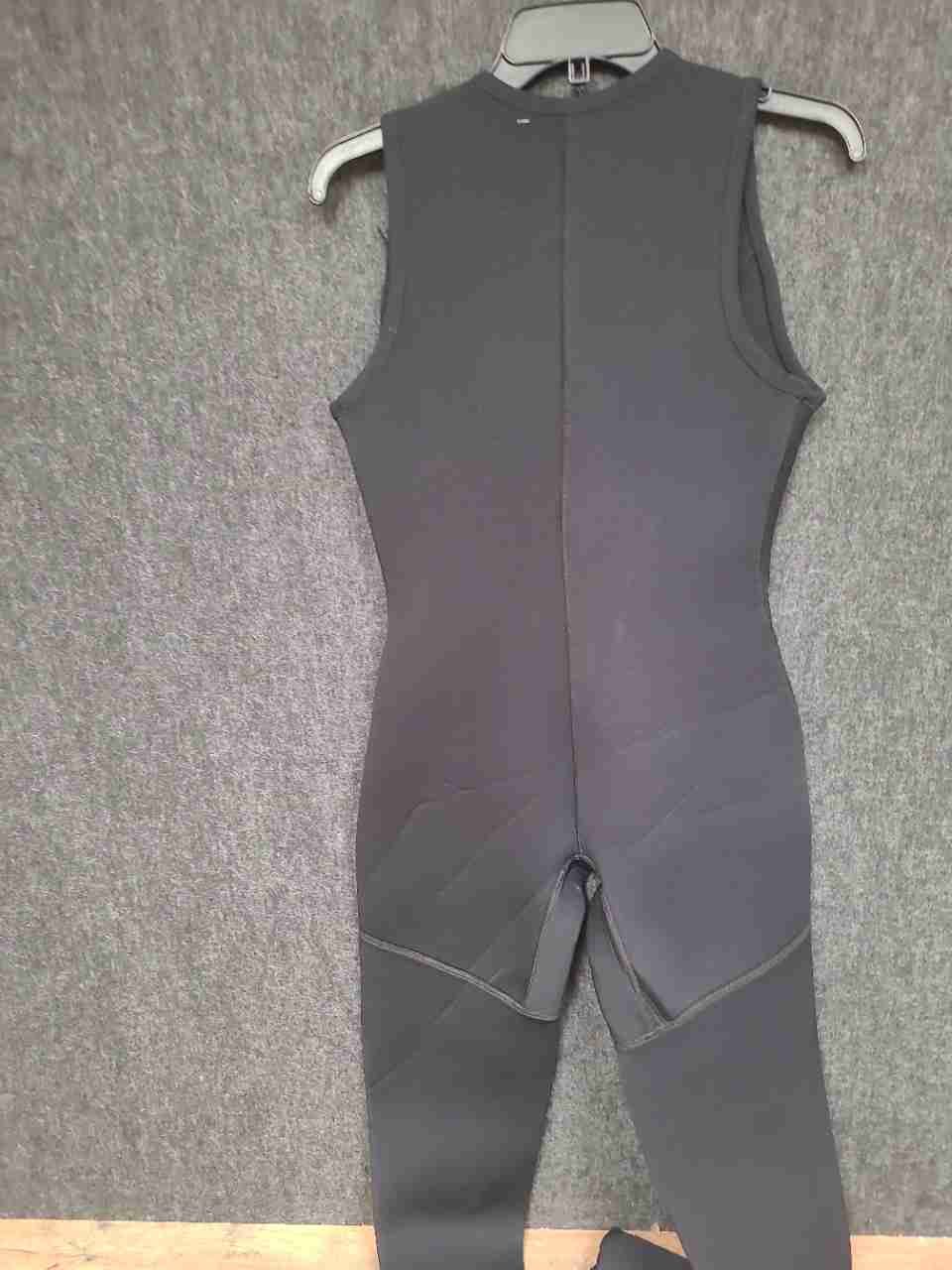 REI Women's Farmer John Wetsuit Size 10 Black Neoprene Sleeveless Scuba Surf