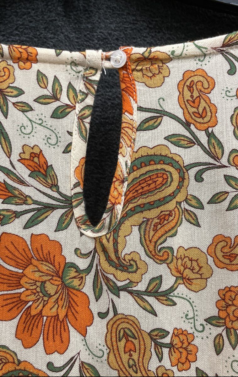 Bila Women's Tiered Boho Dress Orange Paisley V-Neck Short Sleeve Rayon Sz M