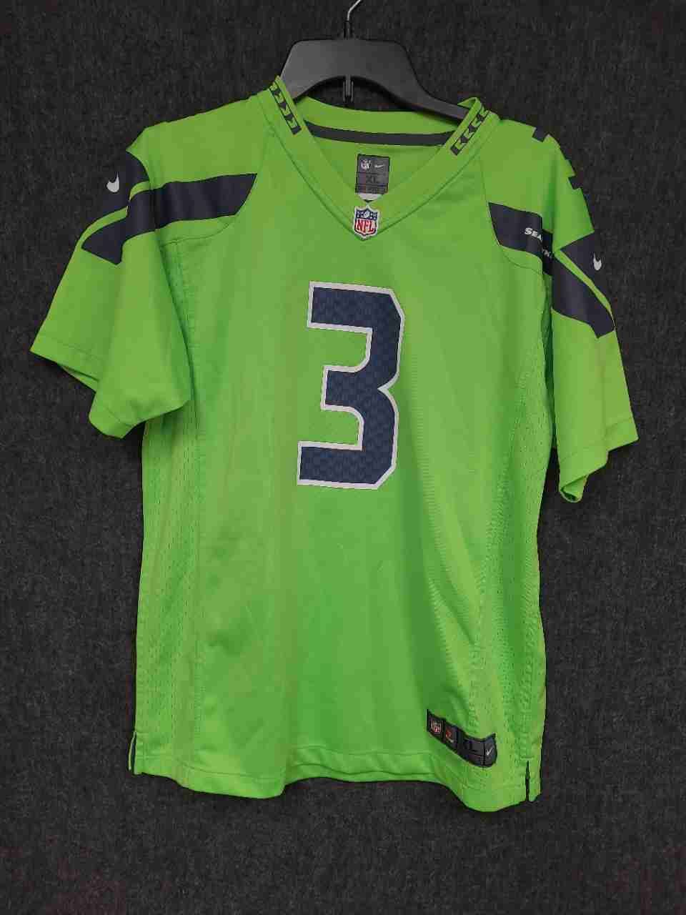 Nike Boys Seattle Seahawks Russell Wilson #3 Action Green NFL Jersey Youth XL