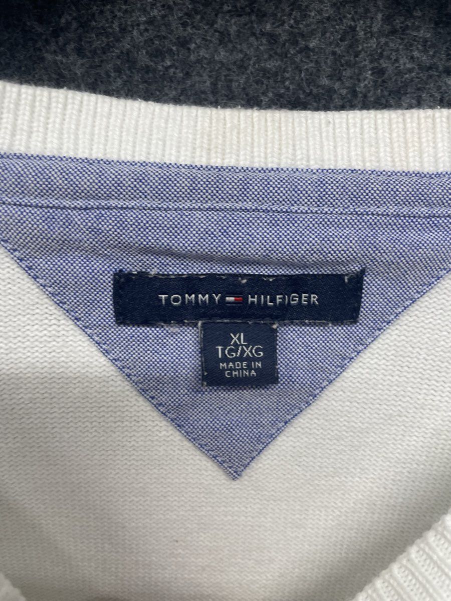 Tommy Hilfiger Men's White Crest Graphic Crewneck Knit Sweater Size XL