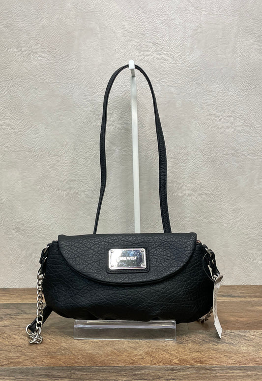 Nine West Black Pebbled Archie Crossbody Bag Silver Chain Strap NWT