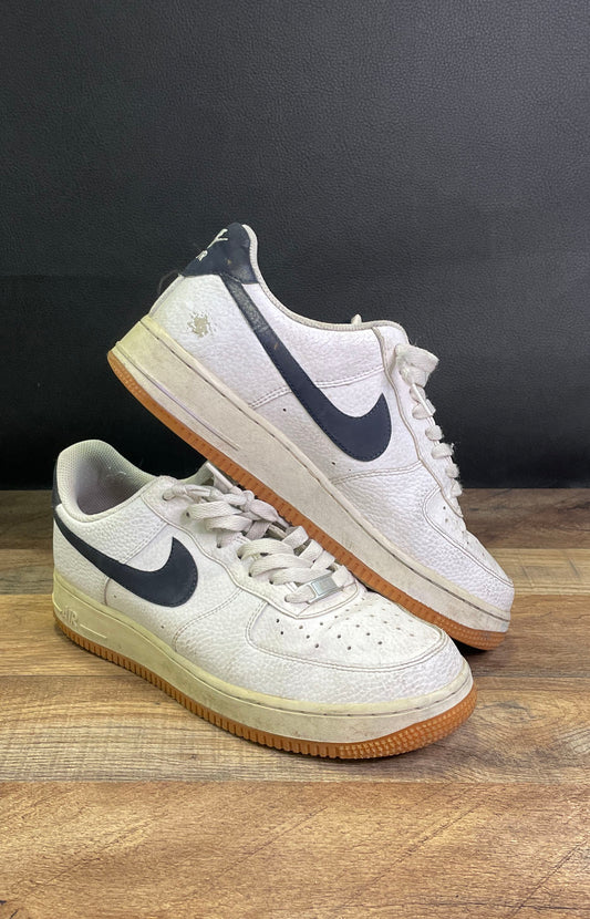 Nike Air Force 1 Low White Navy Blue Gum Sole Sneakers Size 8.5