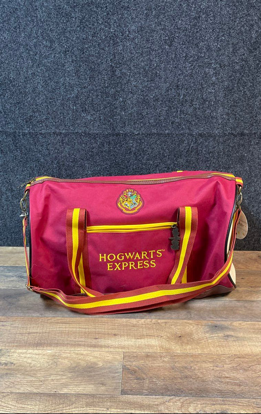 Harry Potter Hogwarts Express Platform 9 3/4 Holdall Duffel Bag Red Gold NWT