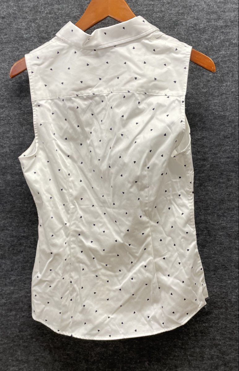 Banana Republic Factory Women's White Heart Print Sleeveless Blouse Sz 8 NWT
