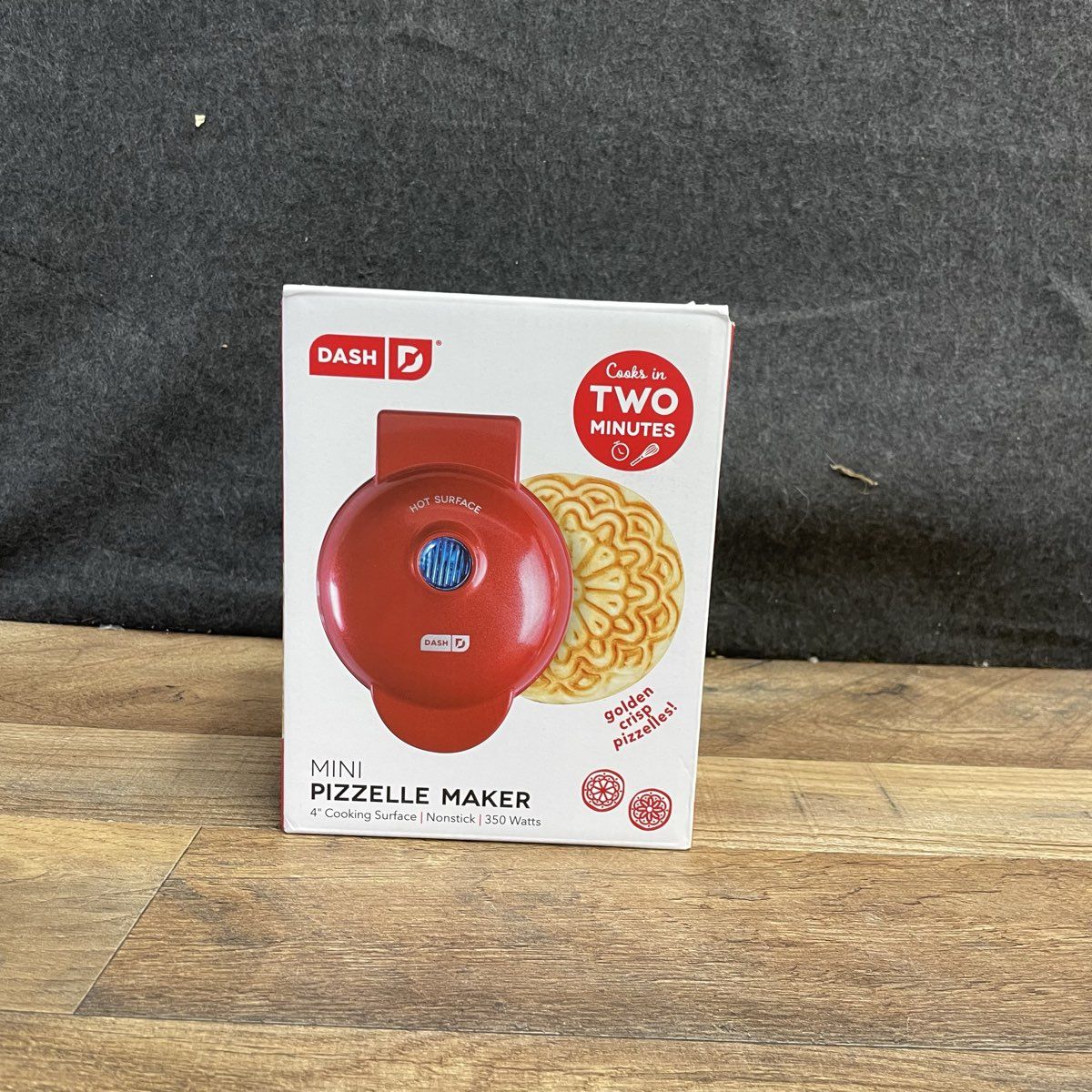 Dash Mini Pizzelle Maker