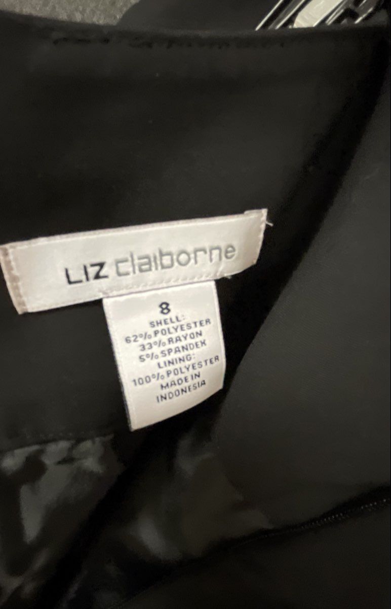 Liz Claiborne Women's Pencil Skirt Black Knee Length Back Slit Sz 8