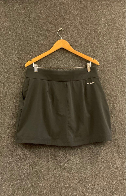 Columbia Women's All Seasons Skort Black Hiking Athletic Stretch Size L