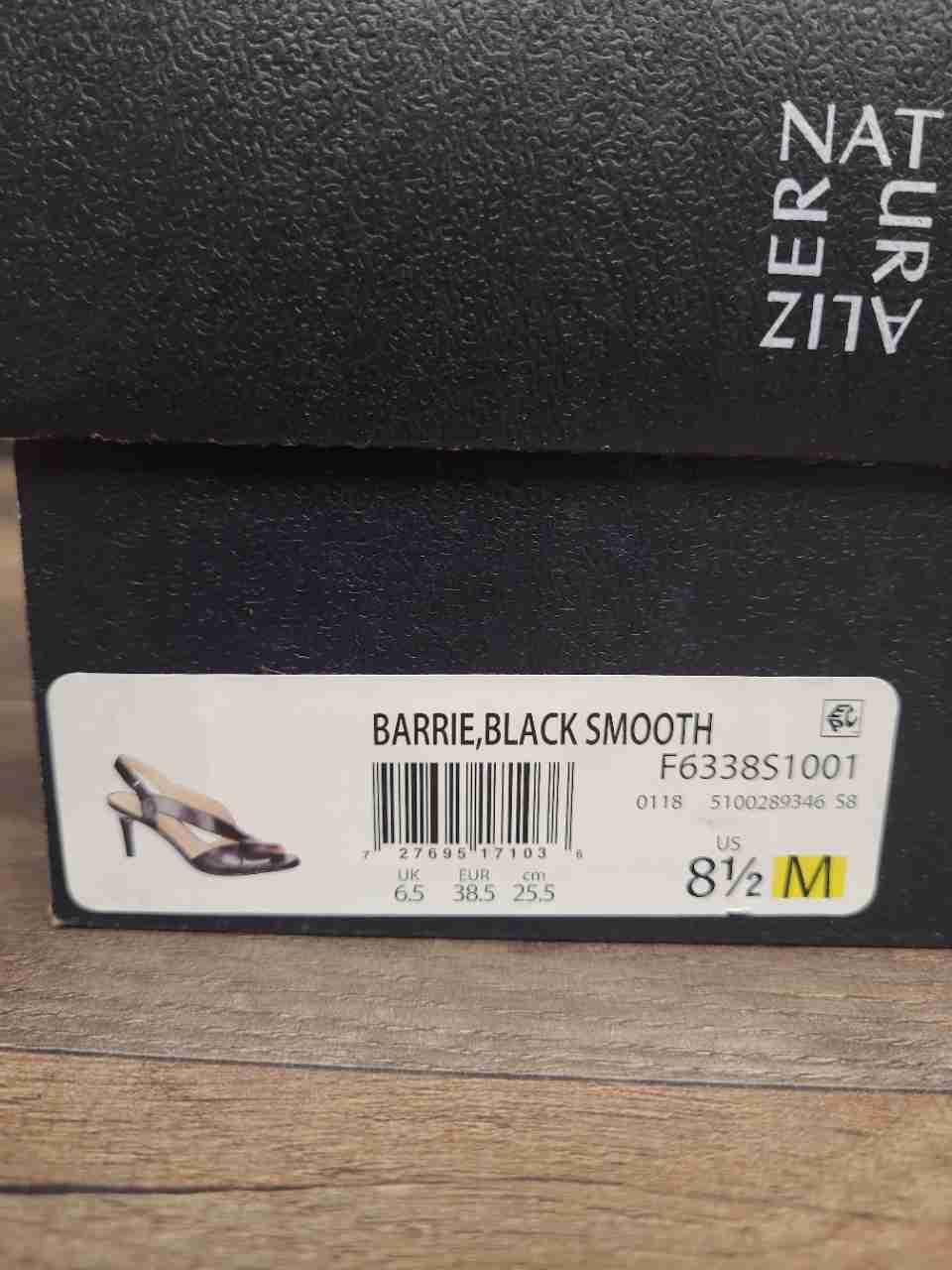 Naturalizer Barrie Black Smooth Slingback Heel Sandal Women's Size 8.5 M