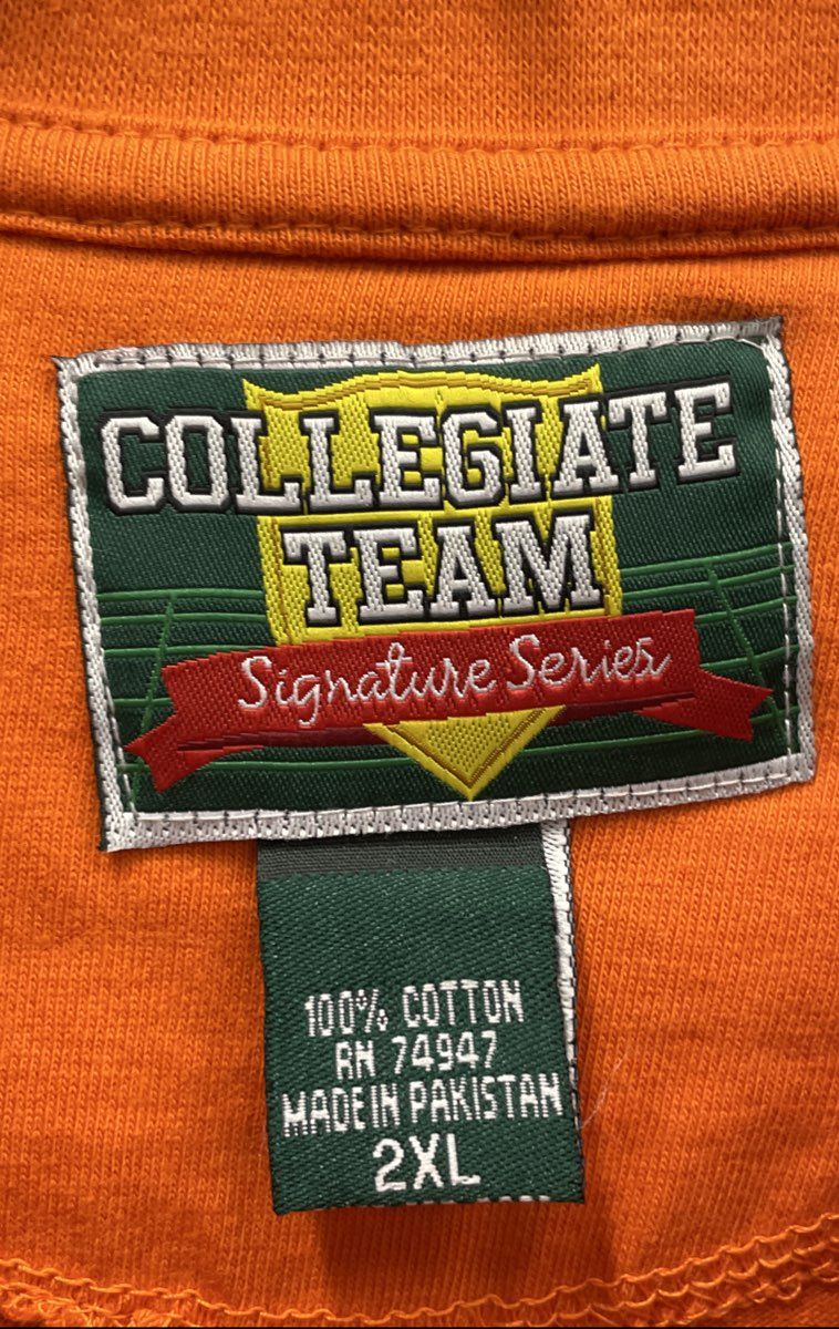Men's Size 2XL Collegiate Team Signature Series VT Shirt