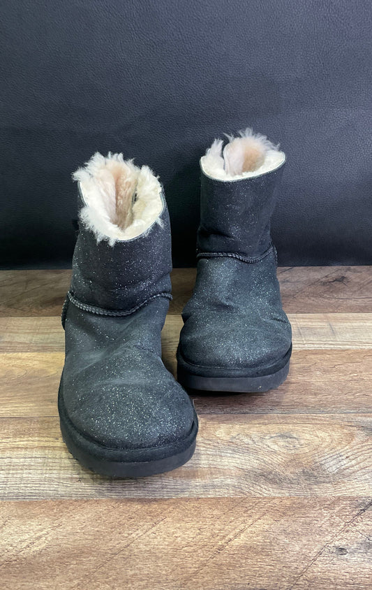 UGG Classic Mini Bailey Bow Black Sparkle Glitter Boots Women's Size 8