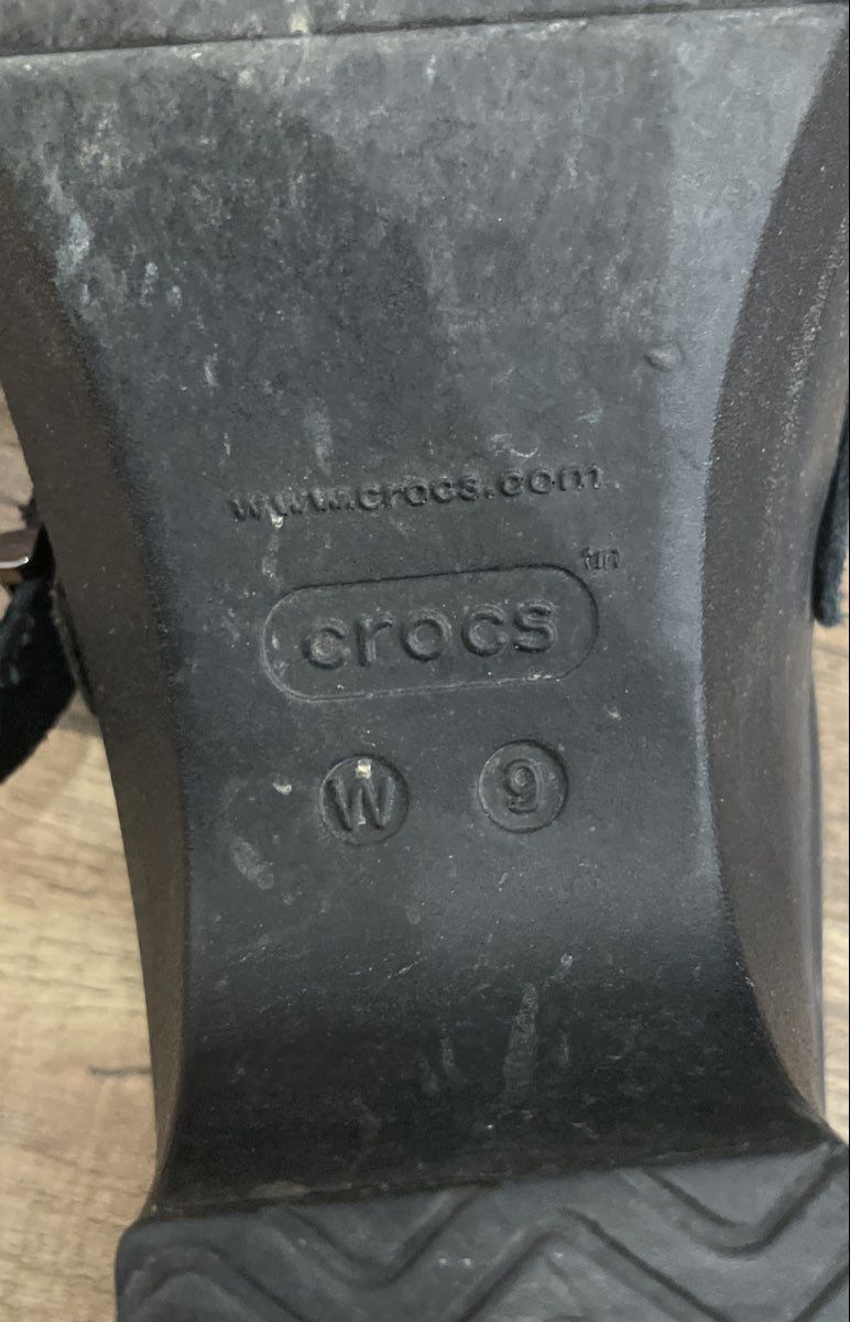 Crocs Black Platform Wedge Clog Mules Dual Comfort Buckle Strap Women's Size 9