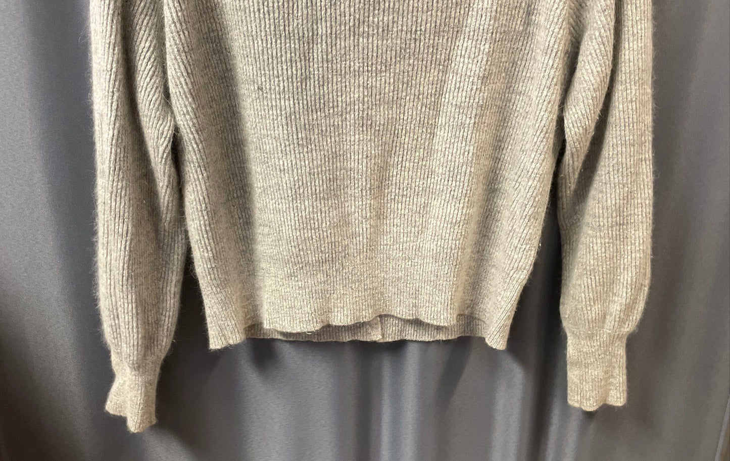 Vintage Y2K Norm Thompson Women's Gray Silk Angora Ribbed Cardigan Pearl Sz M