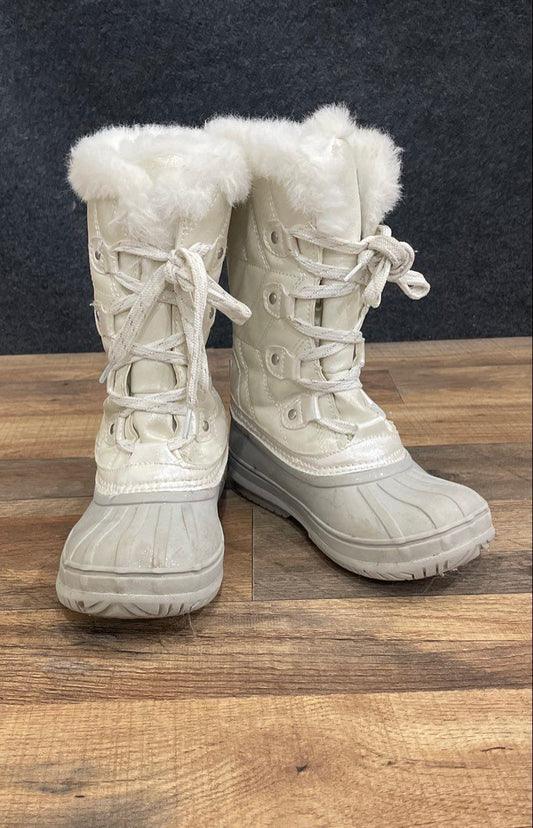 London Fog LFG Ely White Pearlescent Quilted Faux Fur Winter Boots Kids Size 1
