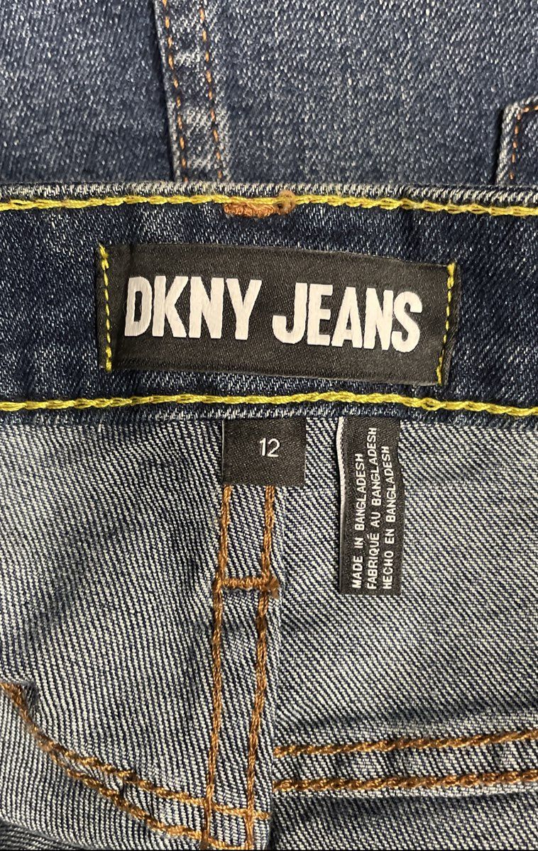 Women's Size 12 DKNY Denim Mini Skirt