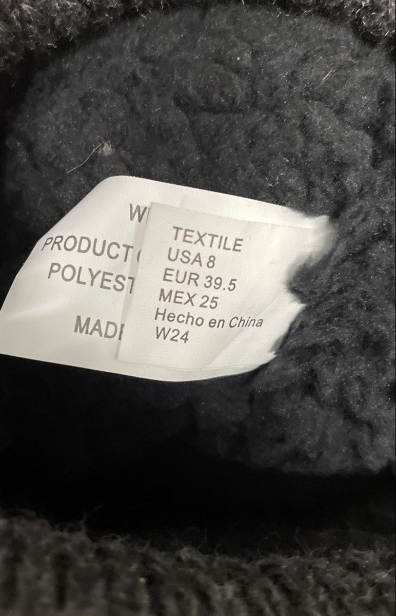 Muk Luks Cozy Women's Black Knit Sweater Cuffed Ankle Boots Size 8