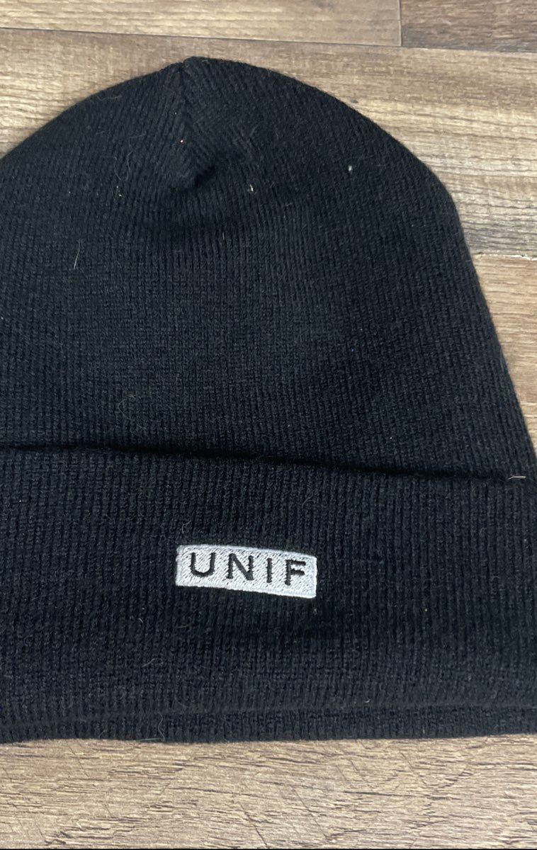 UNIF Reverb Reversible Beanie Hat Black Triangle Logo Knit Cuffed Unisex OS