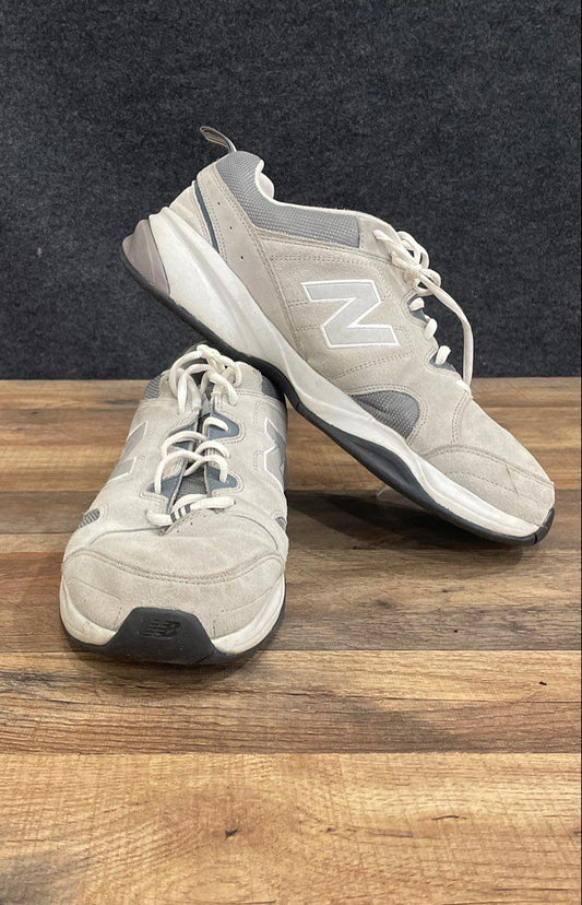 New Balance 609 Grey Suede Cross Training Sneakers Men's Size 12 4E
