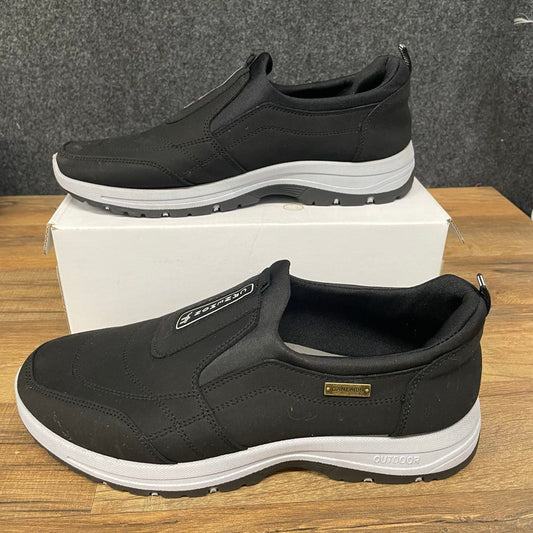 Canemon Black Outdoor Slip On Walking Shoes Men's Size 11