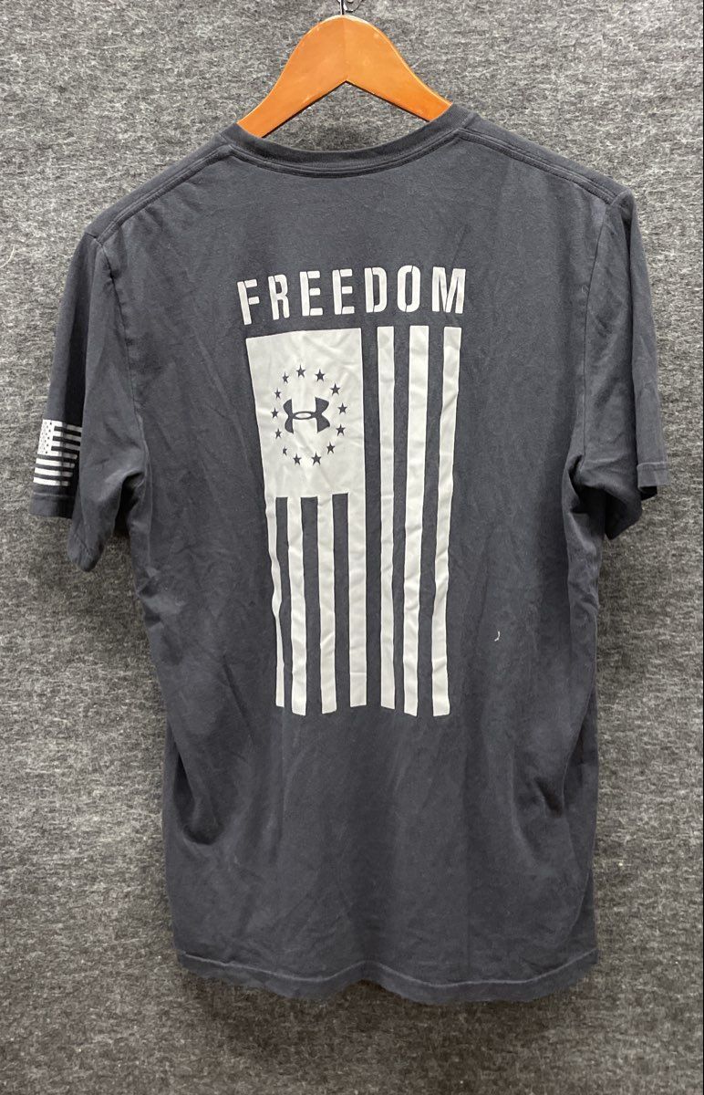 Under Armour Men's Freedom T-Shirt Dark Blue HeatGear Betsy Ross Flag Sz M