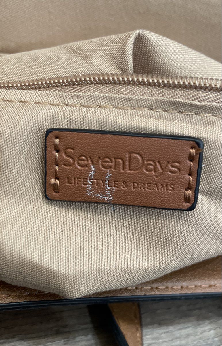 Seven Days White Tan Leather Satchel Handbag Crossbody Gold Tone Hardware