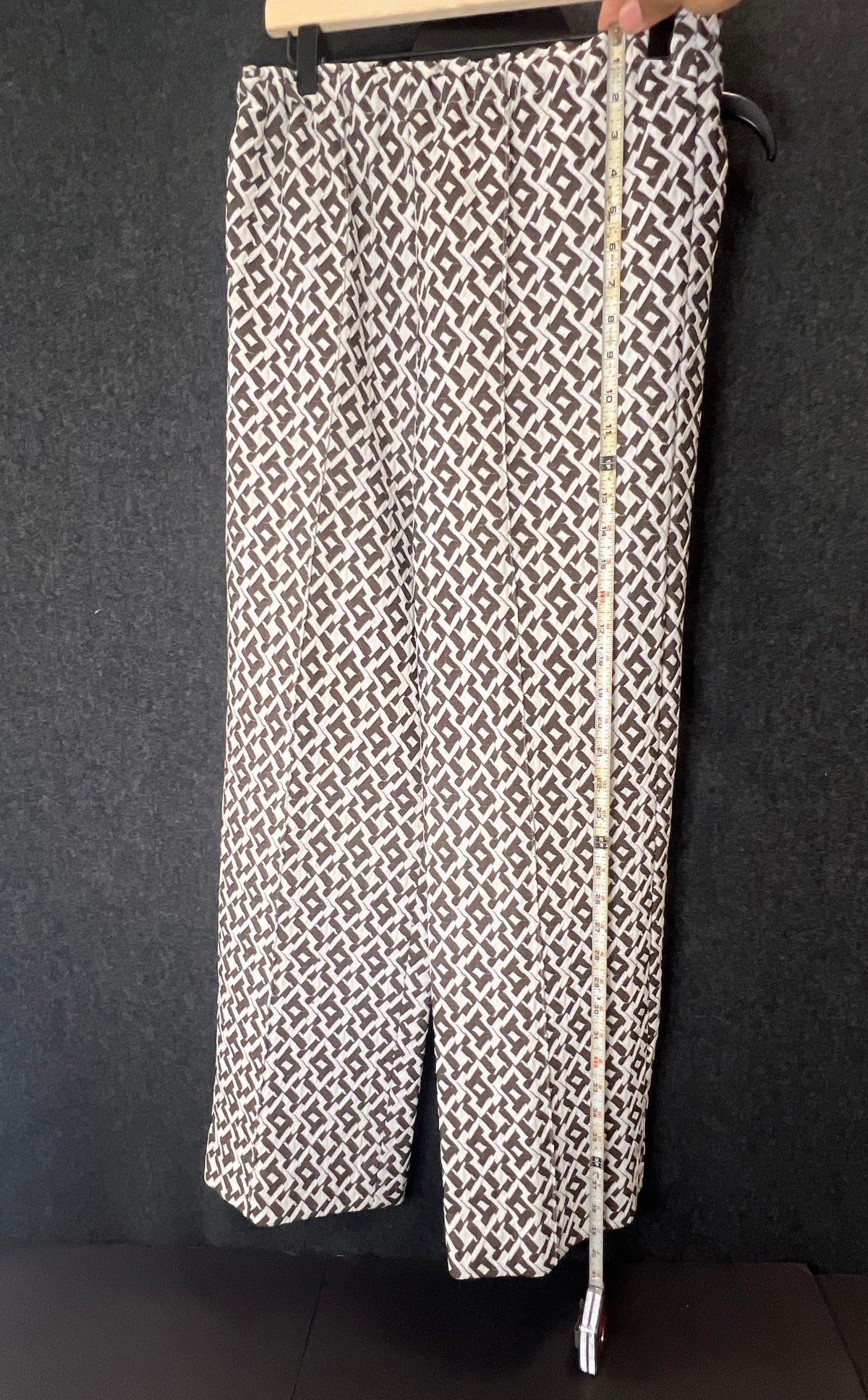 Vintage 70s Women's 2-Piece Tunic Top & Pants Set Brown White Geometric