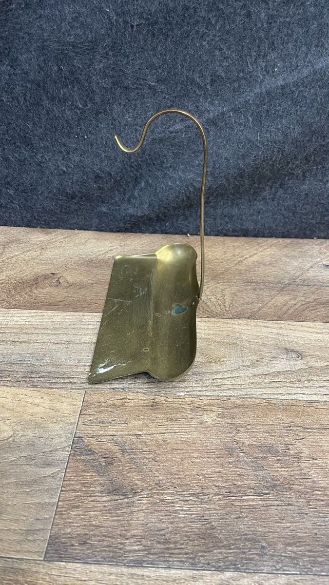 Vintage Style Brass Crumb Catcher