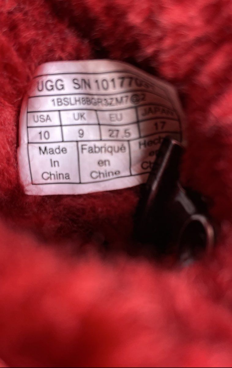UGG Classic Short II Red Kids Suede Sheepskin Boots Size 10