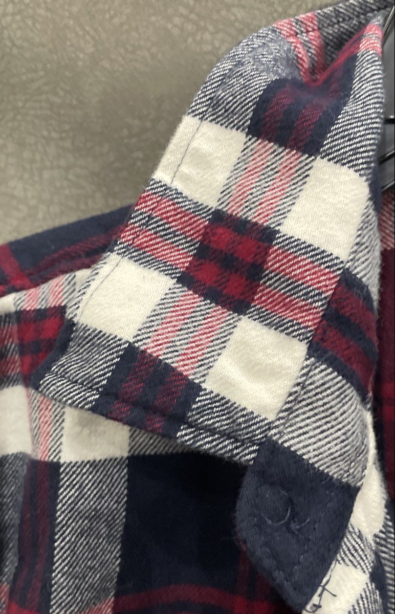 American Eagle Men's Navy Red White Plaid Cotton Button Up Flannel Shirt Sz XS