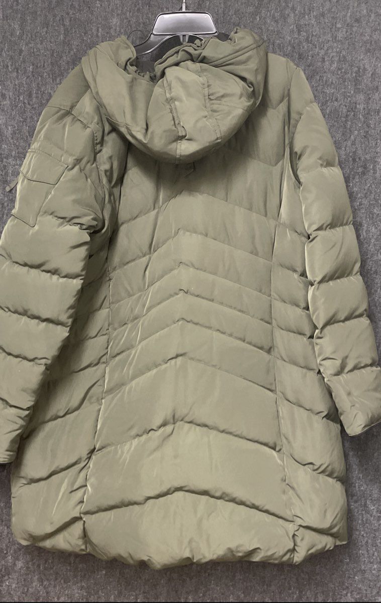 Eddie Bauer Women's Green Hooded Sherpa Lined Chevron Puffer Jacket Sz XL