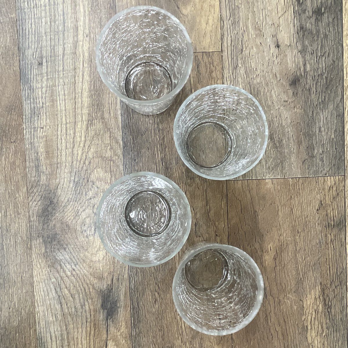 (4) Vintage-style Crackled Glasses