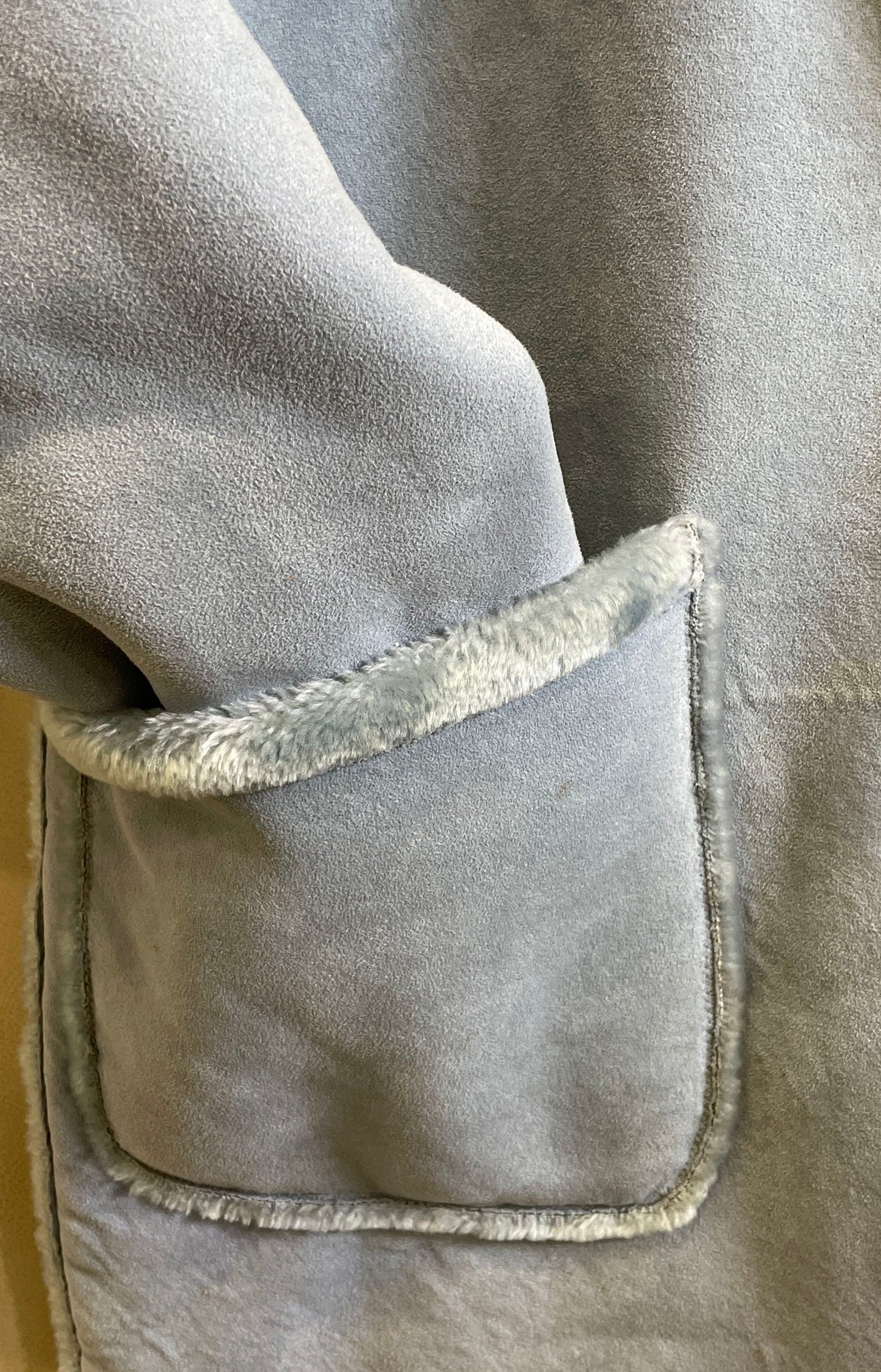 Jones New York Women's Blue Faux Suede Hooded Shearling Trim Coat Sz M