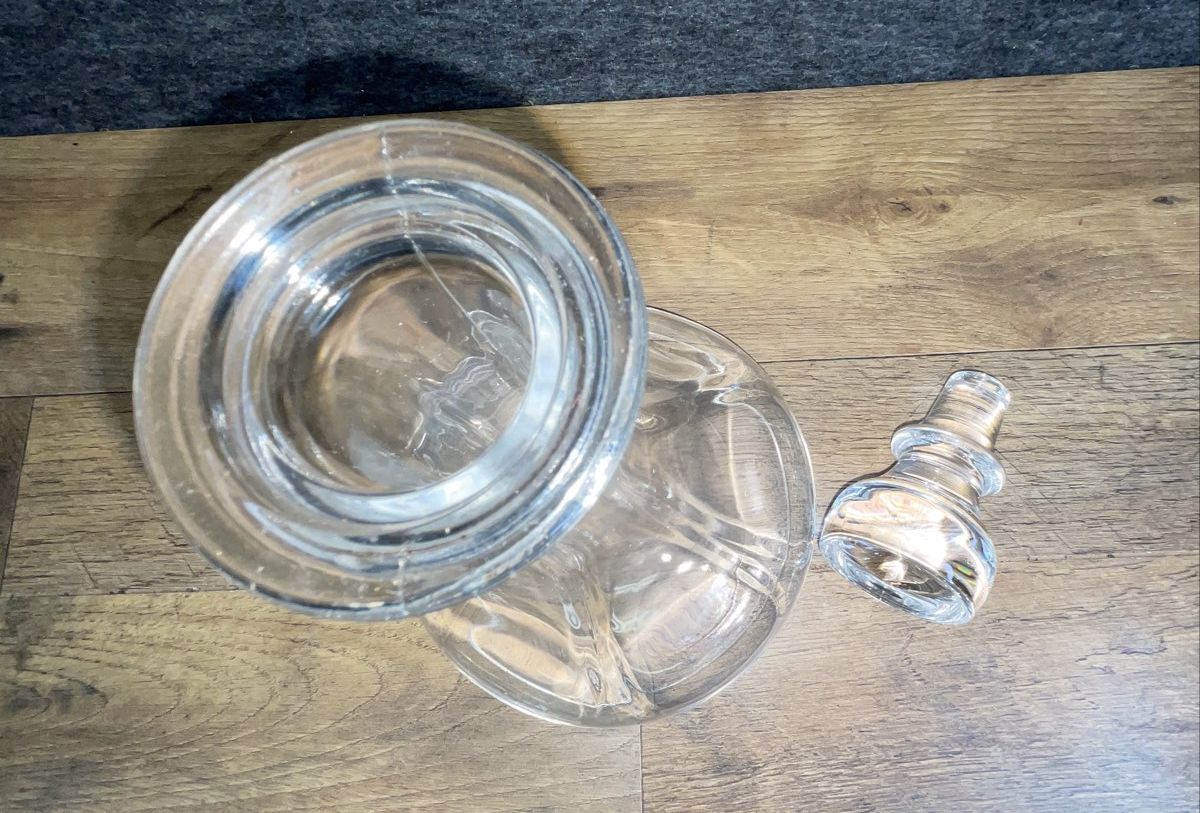 Cristal France, Genuine 24% Lead Crystal Decater w/ Stopper