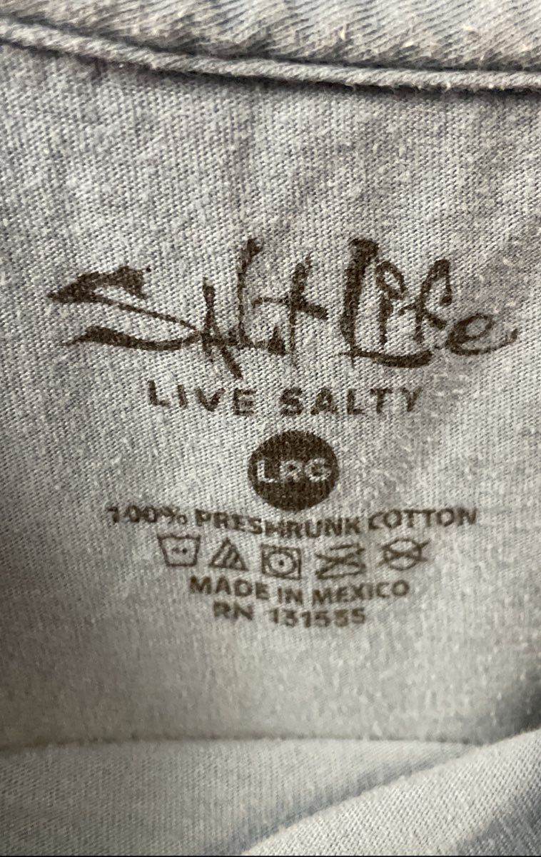 Salt Life Men's Blue Long Sleeve Pocket T-Shirt Livin' Salty Tuna Graphic Sz L