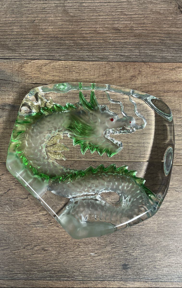 Vintage Art Glass Dragon Paperweight Asian Oriental Figurine Green Gold Glitter