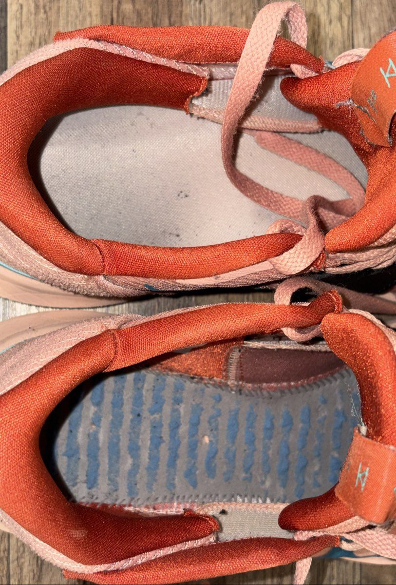 Nike Kyrie Low 5 Madder Root DJ6012-800 Basketball Sneakers Size 10.5