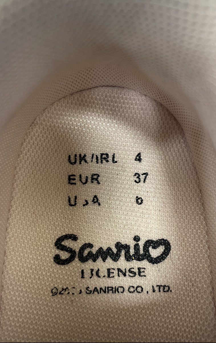 Primark Sanrio Hello Kitty & Friends White Pink Low Top Sneakers Women's Size 6