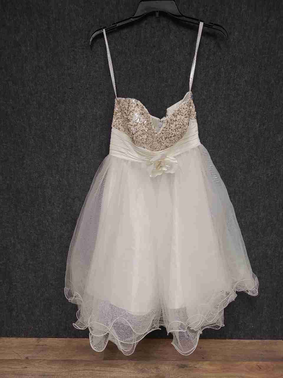 Cinderella Women's White Sequin Tulle Ruffle Special Occasion Party Dress Sz 4